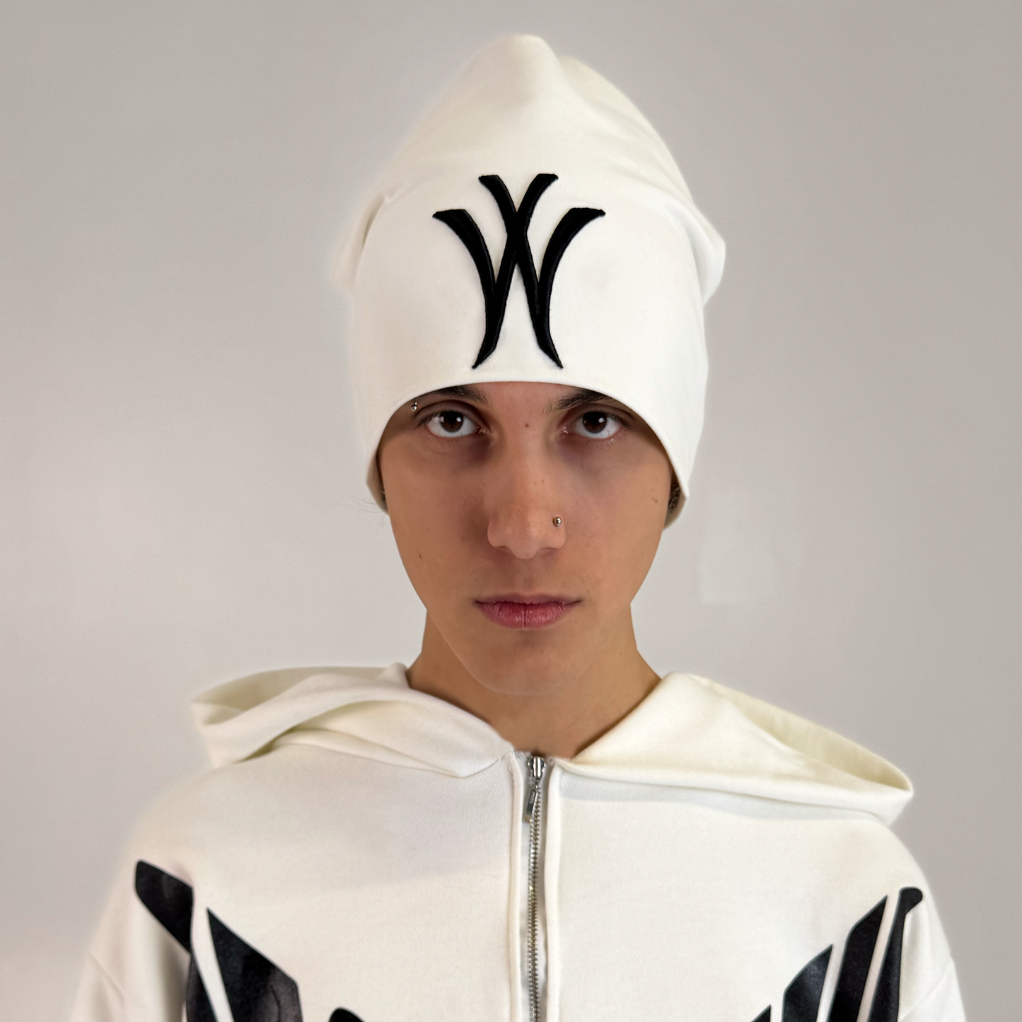 bd"mx" white beanie