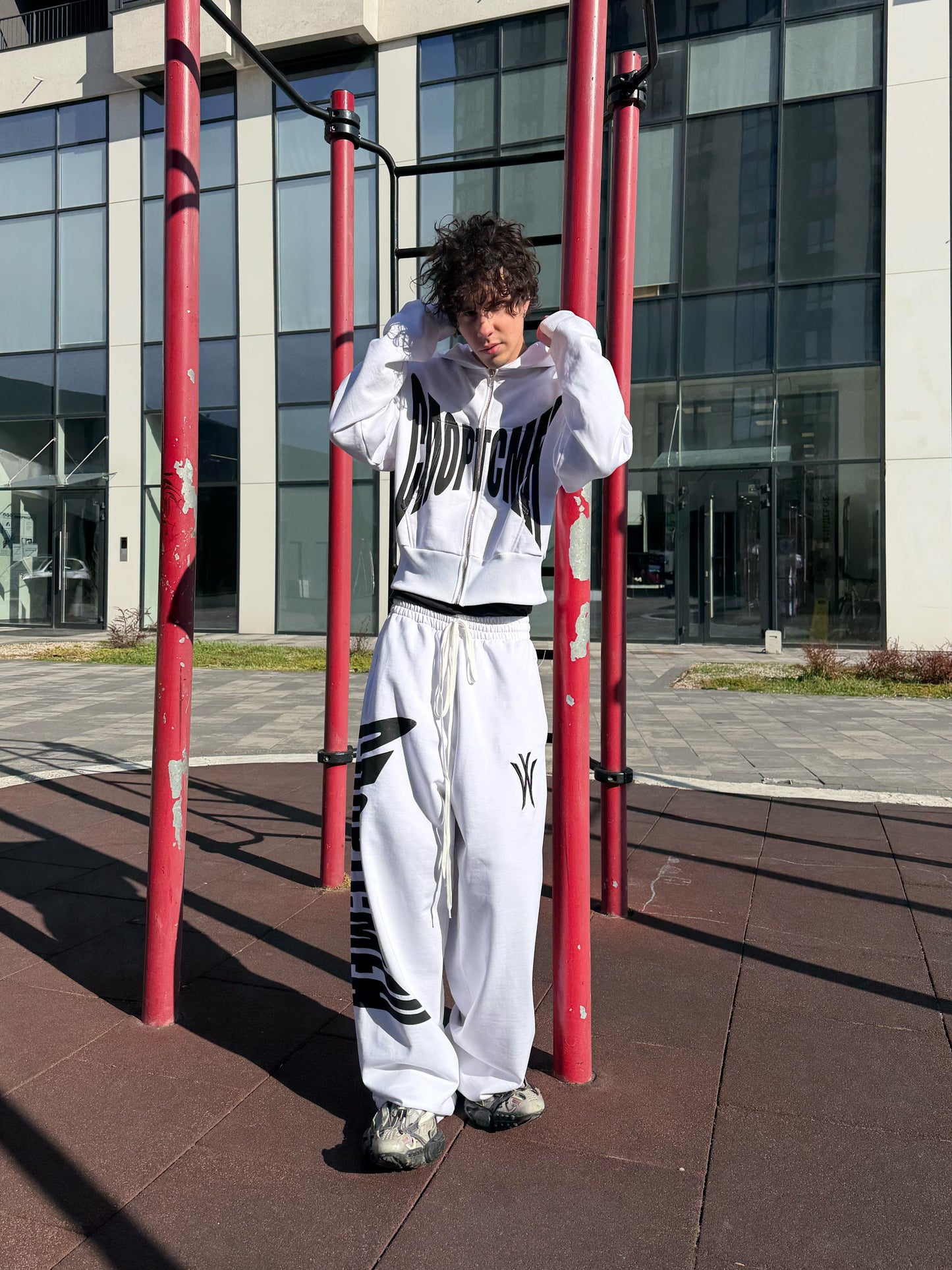 "sportsman" white pants